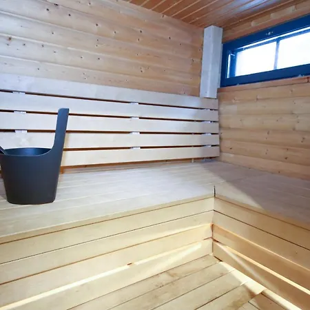 Holiday home Tunturipoelloe 2 *