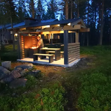 Tunturipoelloe 2 Holiday home *